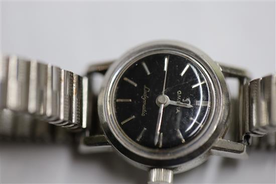 Four ladys Omega watches and a ladys Zenith watch.